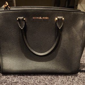**SOLD** Michael Kors black leather handbag with strap